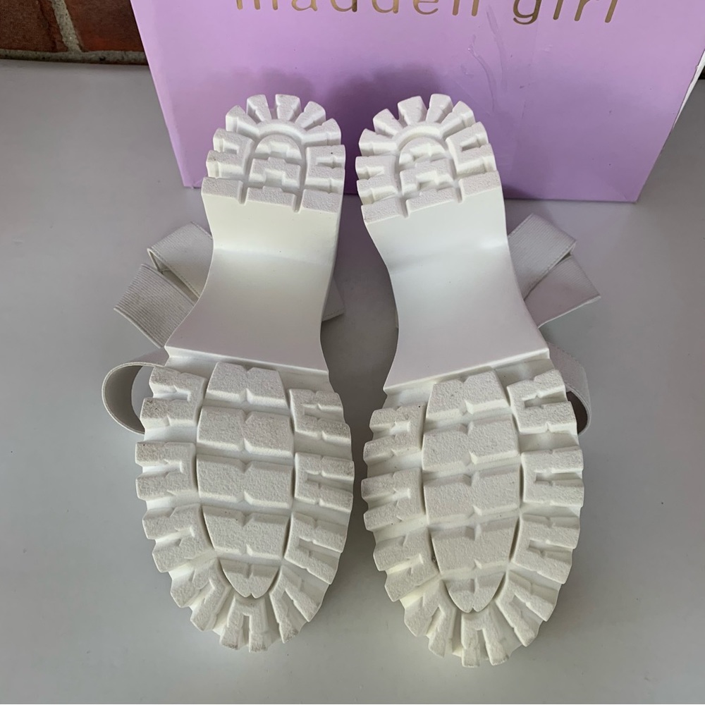 Madden Girl Women's Sohoo White Fabric Platform Block Strappy Sandals US 9 M - Picture 10 of 12